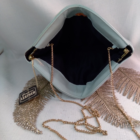 ANDE Robins egg blue evening clutch/ crossbody bag. - Picture 6 of 6